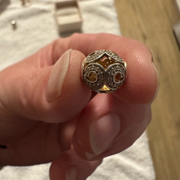 Pandora Charm, Openwork swirled with pave, retired - Picture 4 of 4
